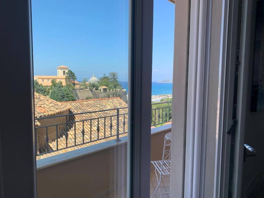 Boutique Apartment - Tropea Exterior photo
